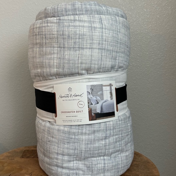 Hearth And Hand Quilt